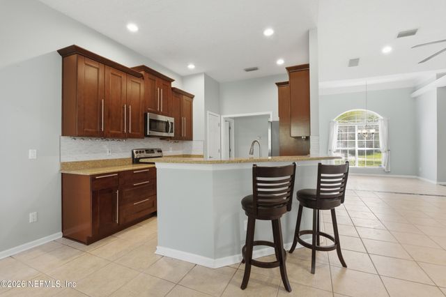 9174 MILTON Drive, Jacksonville, FL 32226