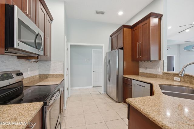 9174 MILTON Drive, Jacksonville, FL 32226