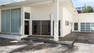 555 E 3rd, Long Beach, CA 90802