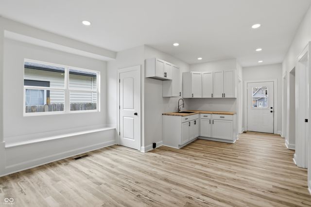 1218 N Ewing Street, Indianapolis, IN 46201