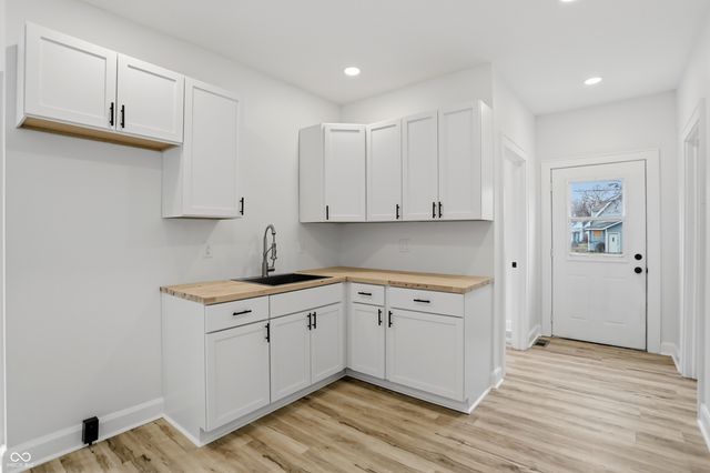 1218 N Ewing Street, Indianapolis, IN 46201