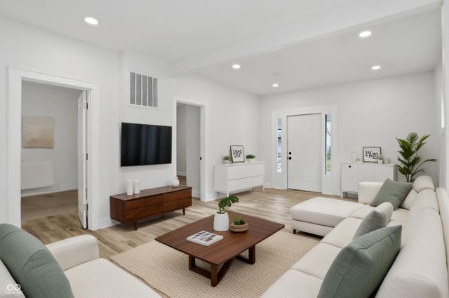 1218 N Ewing Street, Indianapolis, IN 46201