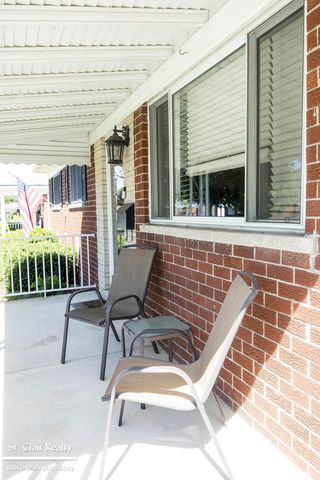 14905 Chippewa Drive, Warren, MI 48088