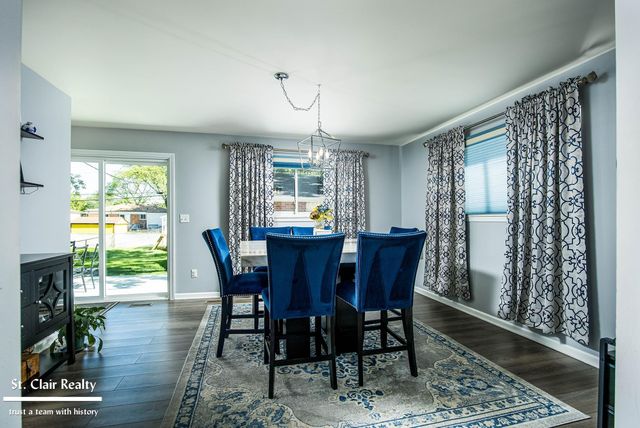 14905 Chippewa Drive, Warren, MI 48088