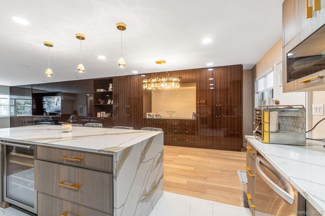 2721 Batchelder Street, Brooklyn, NY 11235