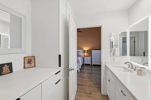 1776 Avenida La Posta, Encinitas, CA 92024