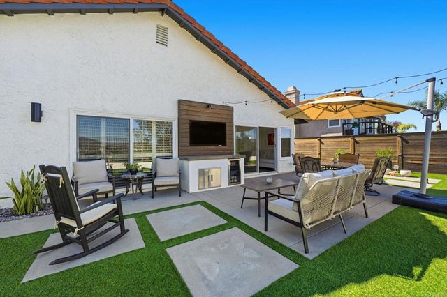 1776 Avenida La Posta, Encinitas, CA 92024