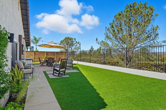 1776 Avenida La Posta, Encinitas, CA 92024