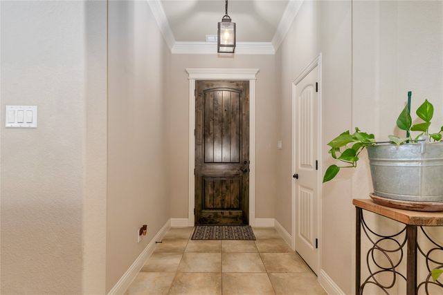 612 Jeffdale Drive, Burleson, TX 76028