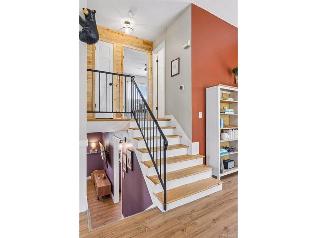 409 W Lucerne Dr, Lafayette, CO 80026