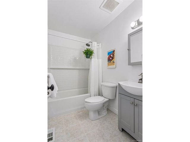 409 W Lucerne Dr, Lafayette, CO 80026