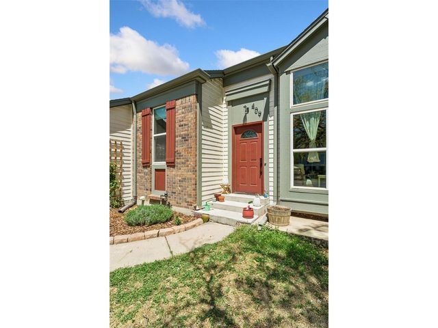 409 W Lucerne Dr, Lafayette, CO 80026