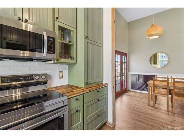 409 W Lucerne Dr, Lafayette, CO 80026