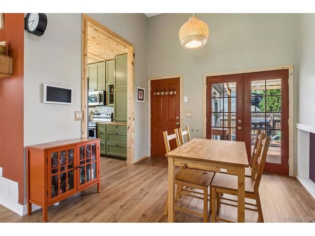 409 W Lucerne Dr, Lafayette, CO 80026