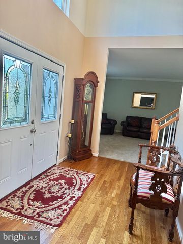 121 W HARVEST DR, New Castle, DE 19720