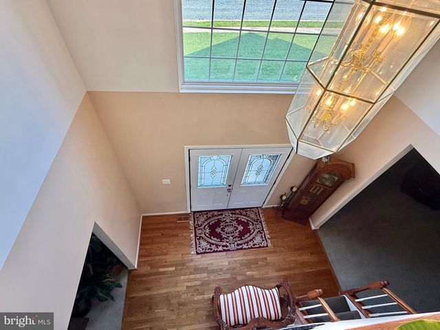 121 W HARVEST DR, New Castle, DE 19720