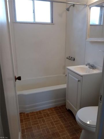 105 Smith AVE, Portsmouth, VA 23701