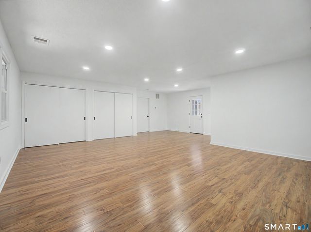 3 Medley Lane, Clinton, CT 06413