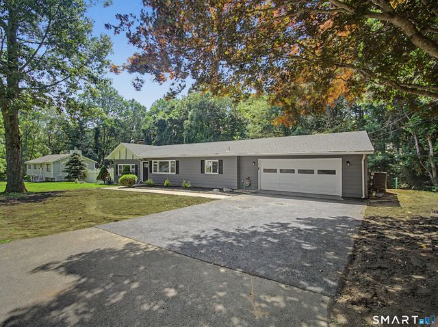 3 Medley Lane, Clinton, CT 06413