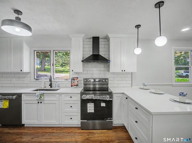 3 Medley Lane, Clinton, CT 06413
