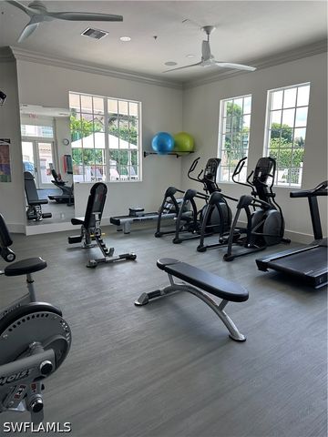 157 Colonade CIR 1002, Naples, FL 34103