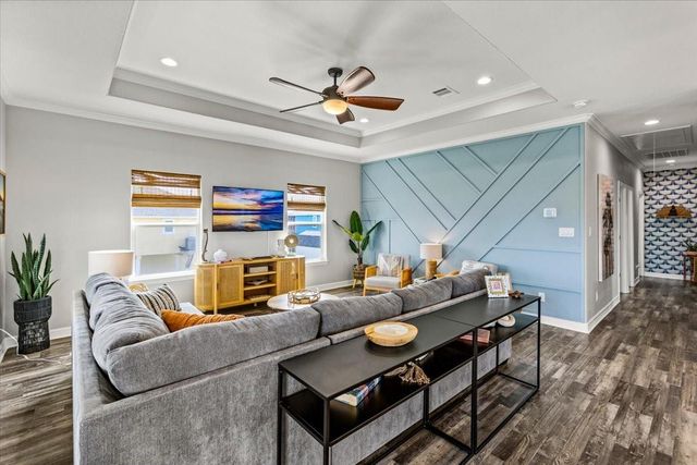 961 Palmetto Drive, Crystal Beach, TX 77650