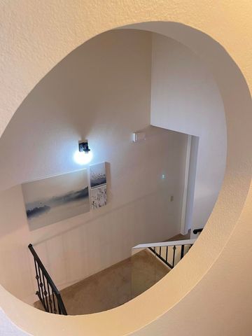 494 E Calle Begonia, Palm Springs, CA 92262