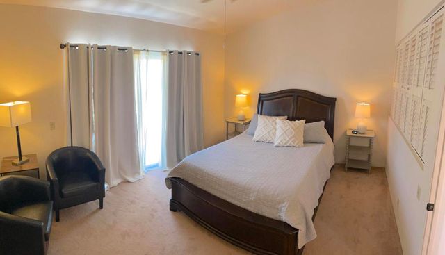 494 E Calle Begonia, Palm Springs, CA 92262