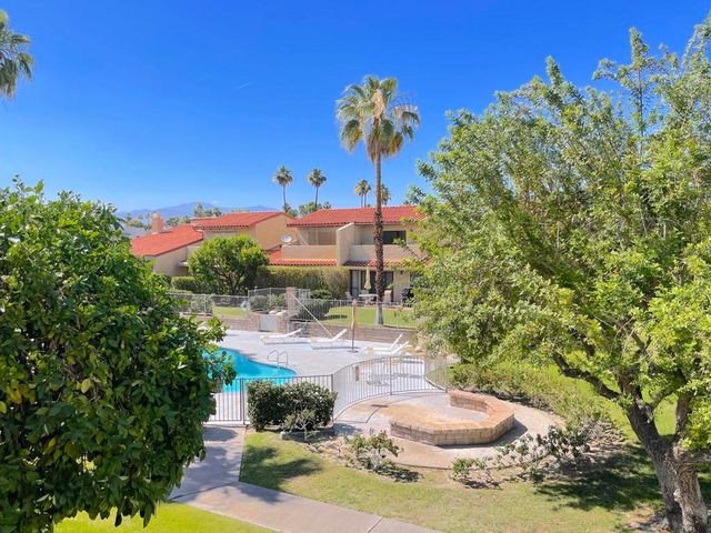 494 E Calle Begonia, Palm Springs, CA 92262