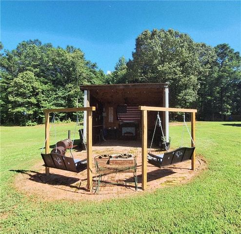 2107 Henderson Mill Road, Covington, GA 30014