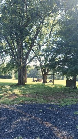 2107 Henderson Mill Road, Covington, GA 30014