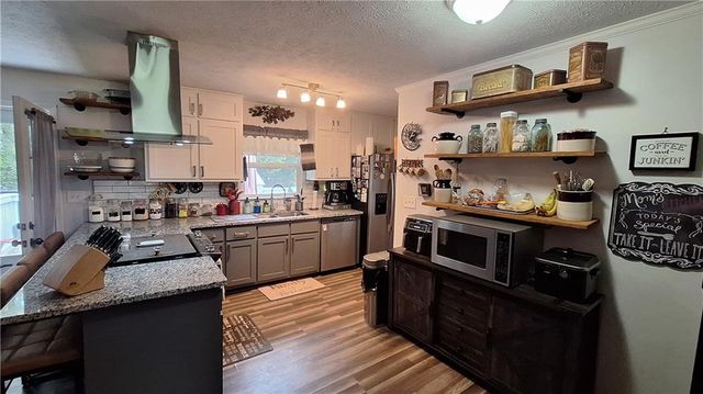 2107 Henderson Mill Road, Covington, GA 30014