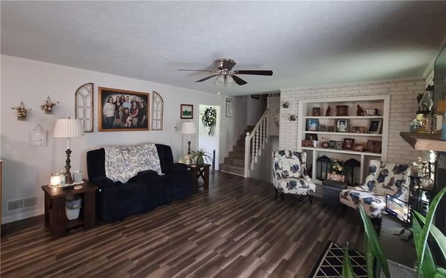 2107 Henderson Mill Road, Covington, GA 30014