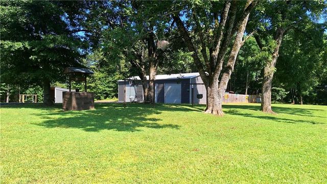 2107 Henderson Mill Road, Covington, GA 30014