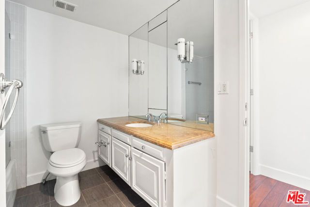 2220 Avenue Of The Stars 1501, Los Angeles, CA 90067