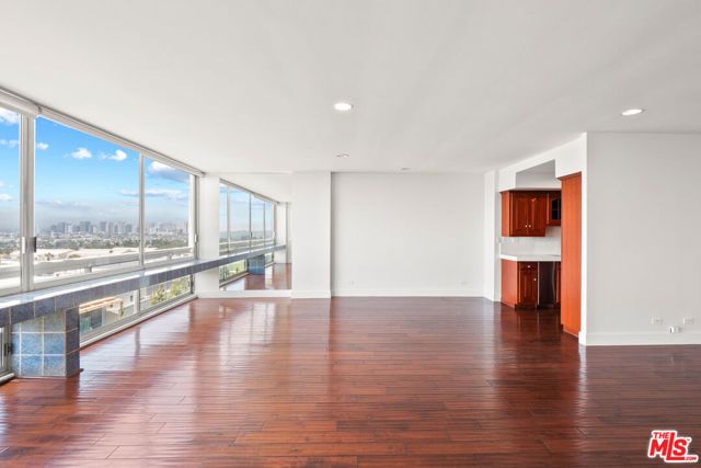 2220 Avenue Of The Stars 1501, Los Angeles, CA 90067