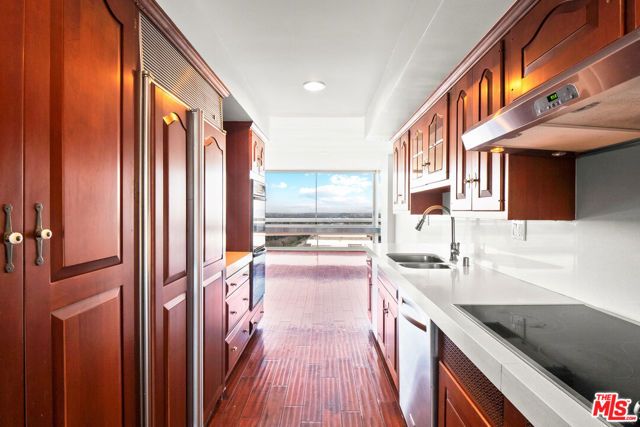 2220 Avenue Of The Stars 1501, Los Angeles, CA 90067