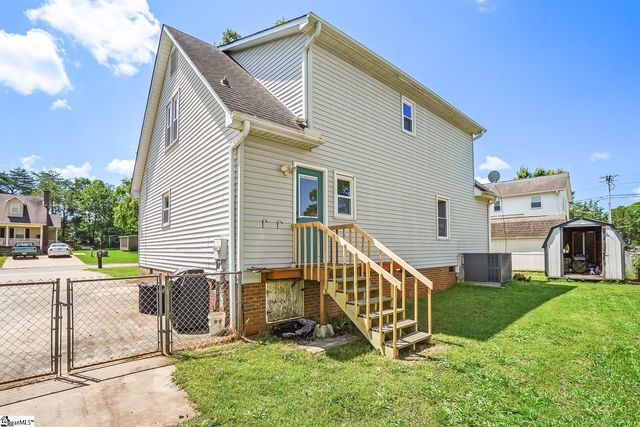 103 Oakcreek Drive, Easley, SC 29642