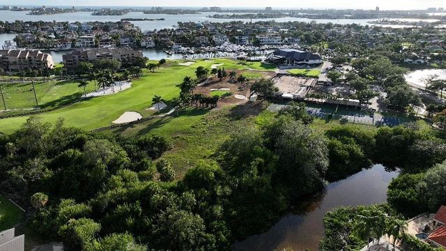 6064 PASADENA POINT BOULEVARD S, Gulfport, FL 33707