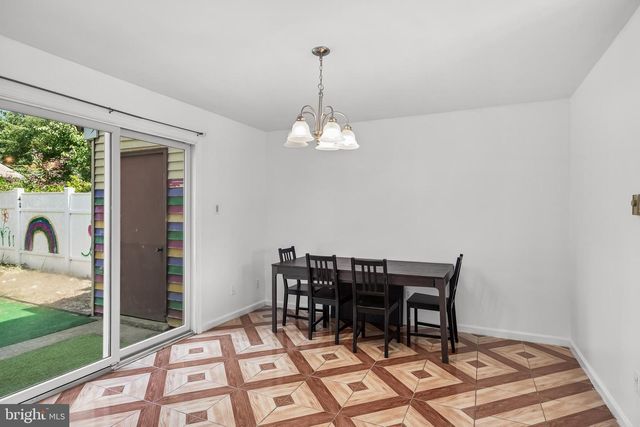 31 PRESIDENTIAL DR, Sicklerville, NJ 08081