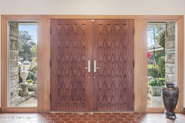 10799 CROSSWICKS Road, Jacksonville, FL 32256