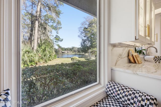 10799 CROSSWICKS Road, Jacksonville, FL 32256