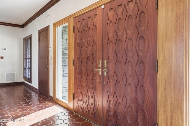 10799 CROSSWICKS Road, Jacksonville, FL 32256