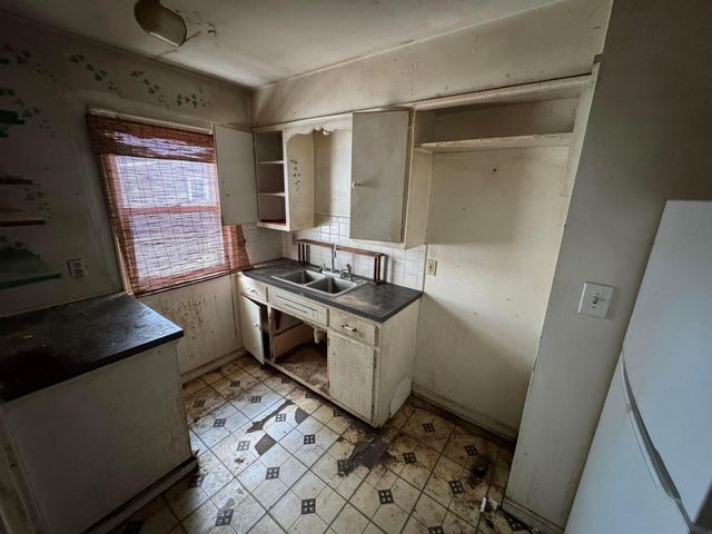 794 S Chesterfield Road, Columbus, OH 43209