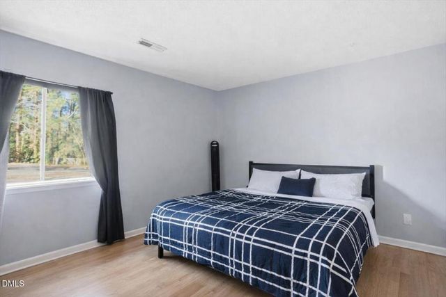 5130 Flint Ridge Place, Raleigh, NC 27609