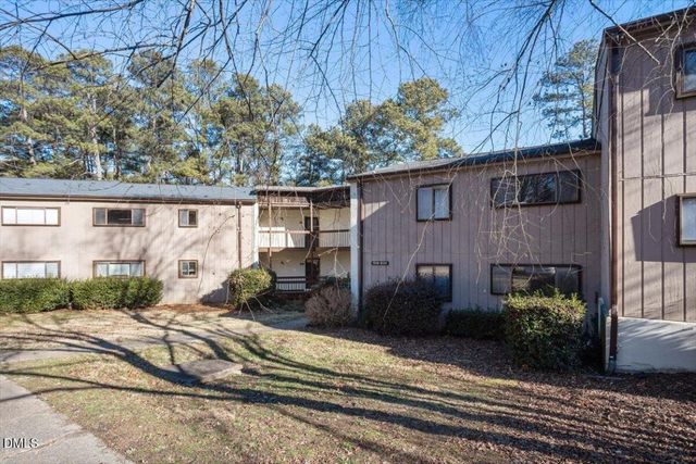 5130 Flint Ridge Place, Raleigh, NC 27609