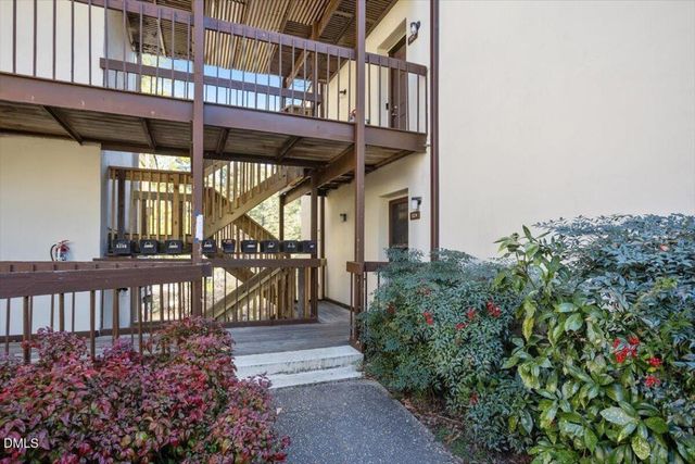 5130 Flint Ridge Place, Raleigh, NC 27609