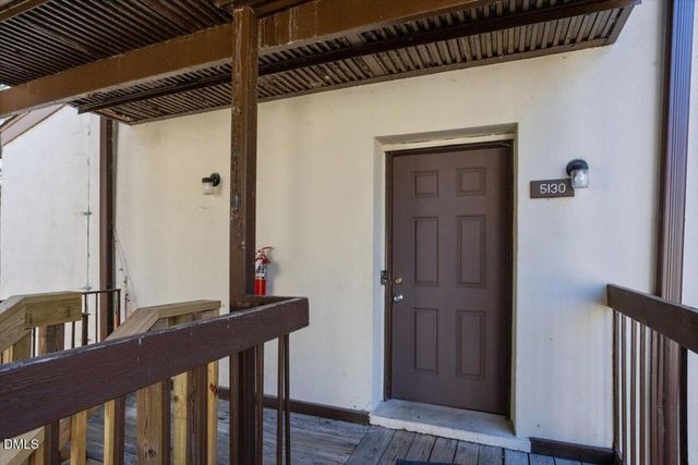 5130 Flint Ridge Place, Raleigh, NC 27609