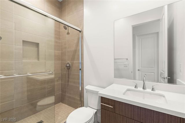 10793 Vista Altura Avenue, Las Vegas, NV 89135