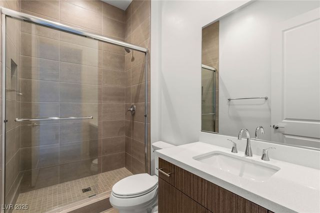 10793 Vista Altura Avenue, Las Vegas, NV 89135